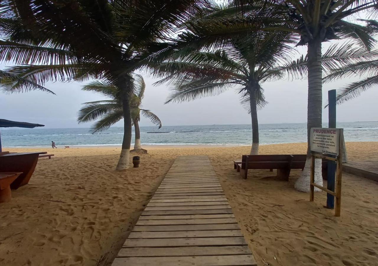 Cocobeach-Hotel Lomé Buitenkant foto